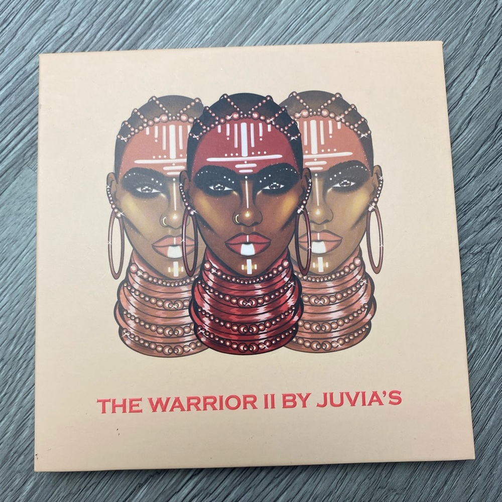 The Warrior 11 / Juvias Place Eyeshadow Palette